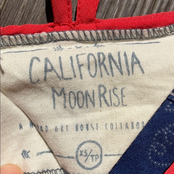 Women’s California Moon Rise Tank Blouse Sz XS - Picture 2 of 3
